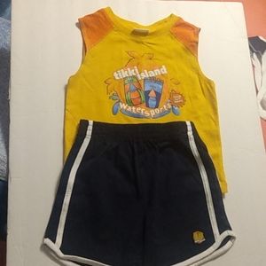 Kid connection short set size 3T Orange, yellow, blue and white. For spring